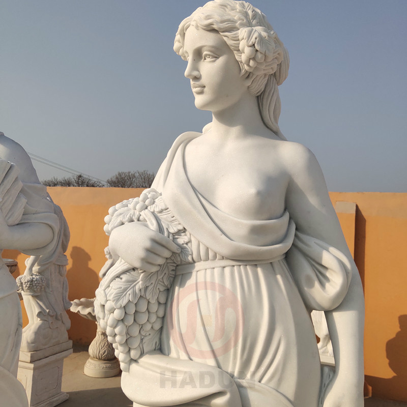 古代ギリシャの愛の女神像 Amazon.co.jp: アフロディーテ ギリシャの愛、美、豊穣の女神像