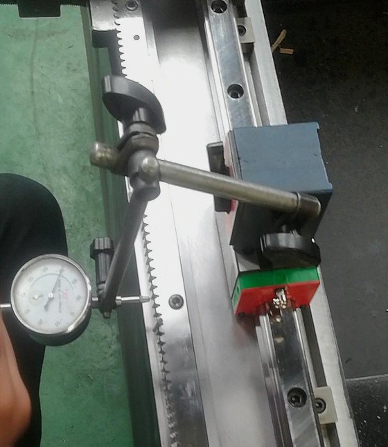 fiber laser cutting machine 2000 w for metal sheet