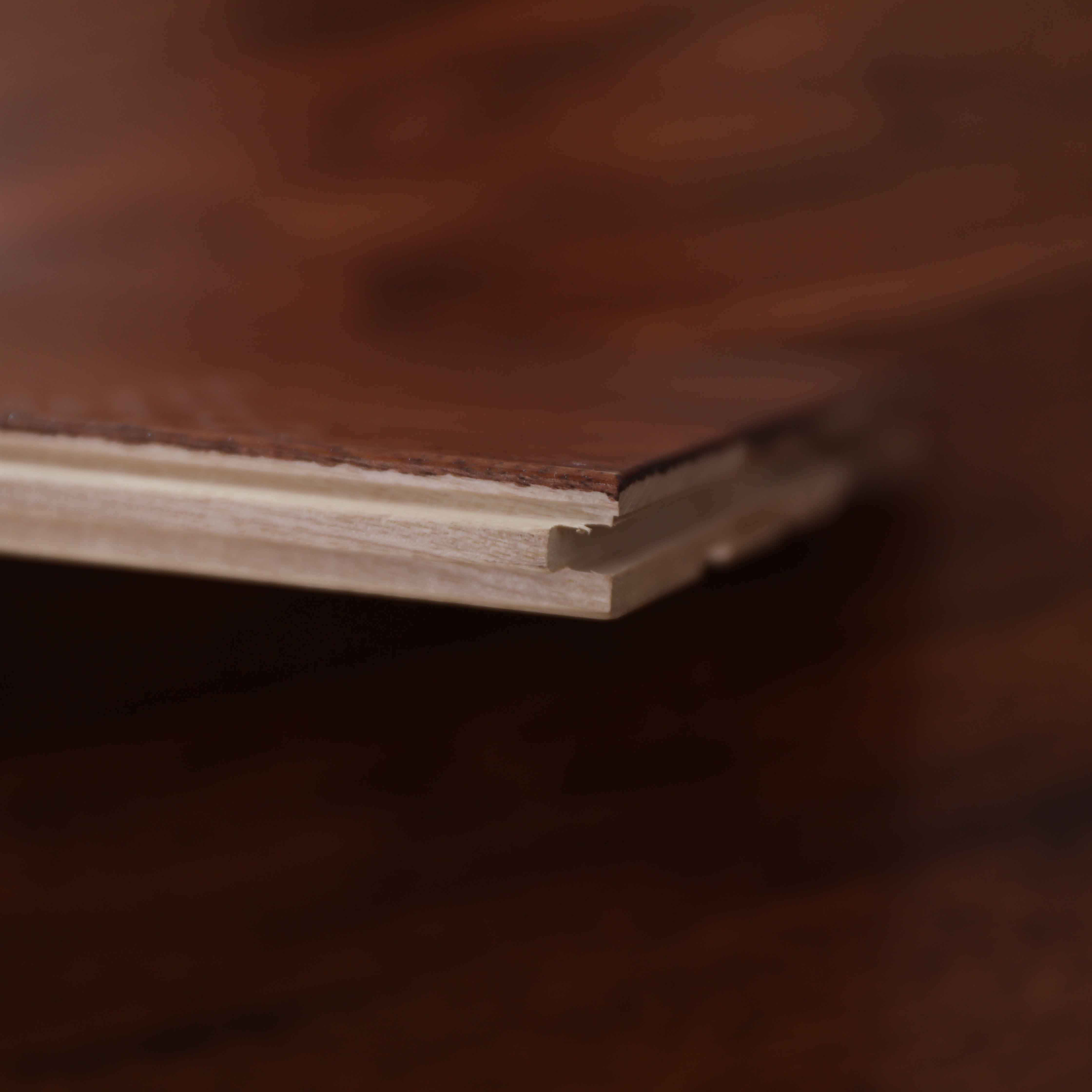 18mm Oak Solid Wood Wire Brushed Invisible Hand Scraped Flooring