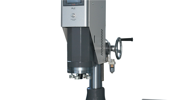 15KHz & 20KHz Desktop Computer Type Digital Auto-Tuning Ultrasonic Welding Plastic Machine