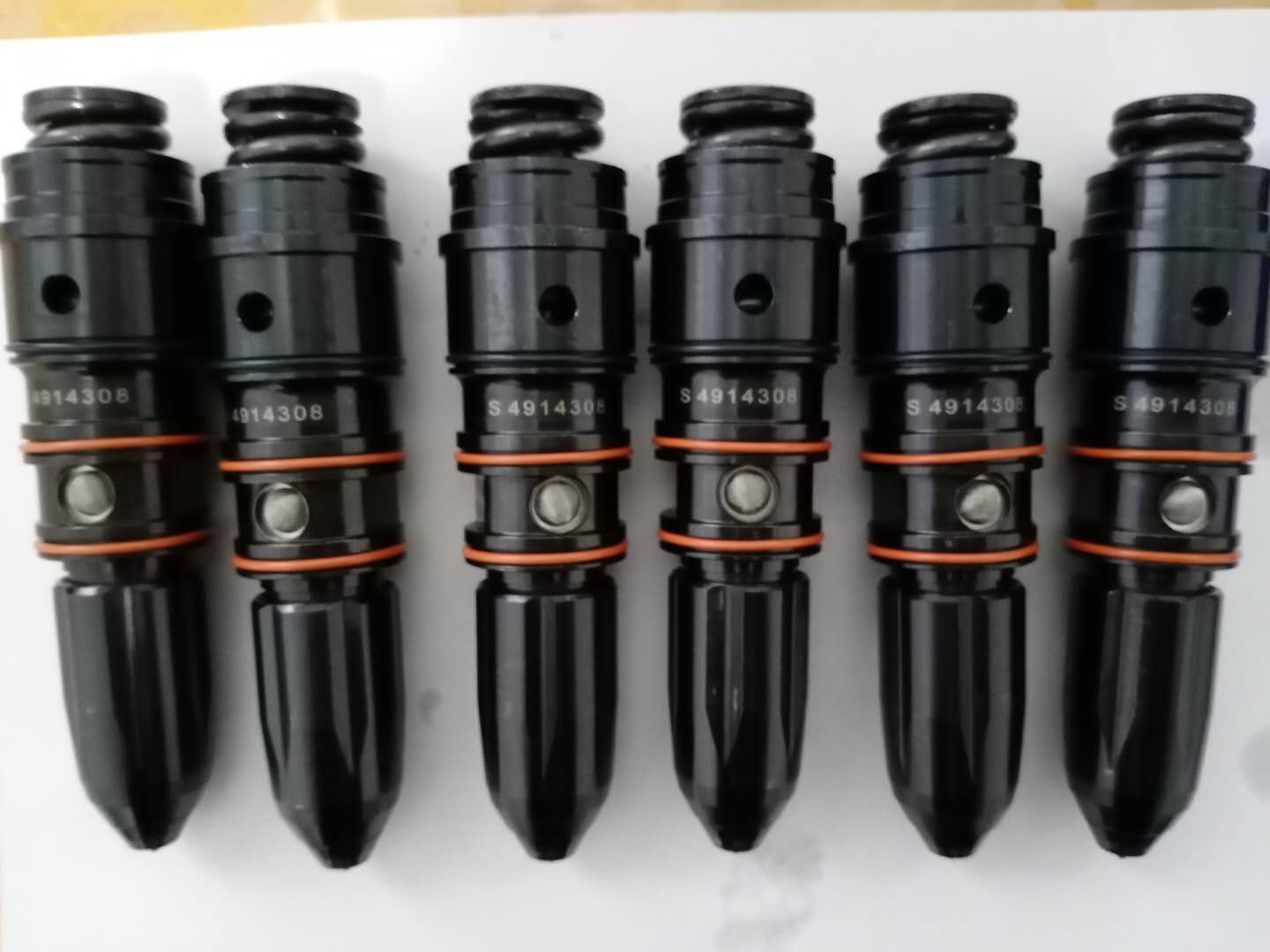 CCEC NT855 Cummins Engine Parts - Fuel Injector 4914308