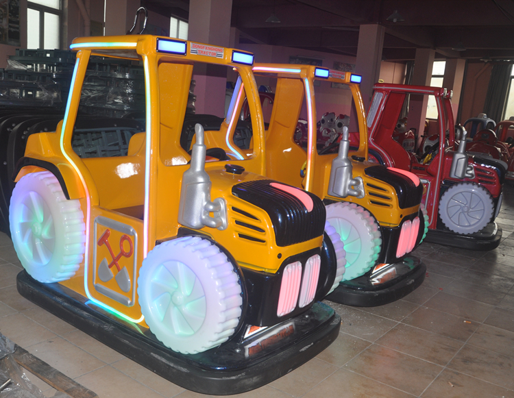 电动儿童汽车保险杠儿童游乐设施,用于游乐园无轨火车儿童游乐设施