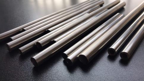 SMLS ASTM 20mm Pickling Stainless Steel Seamless Pipe Round Annealing 8