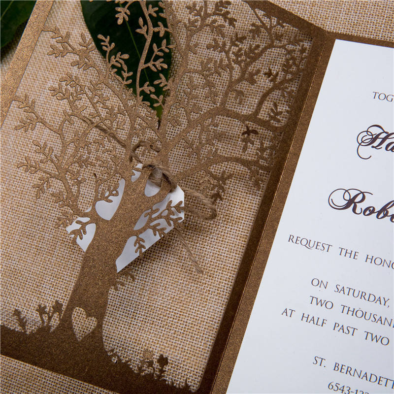 wedding invitations custom