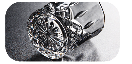 11oz High quality barware elegant drinking cups engraved diamond bottom crystal cut glass cup whiskey glass Tumble