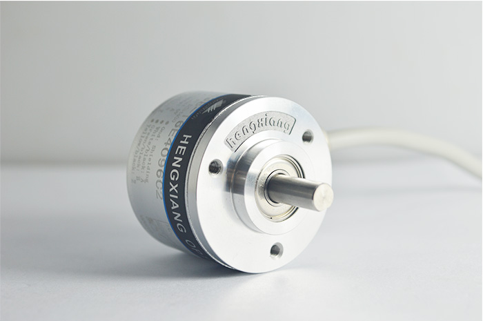 S38 6mm Shaft Incremental Optical Rotary Encoders Servo Motor Robot 2048ppr IP65