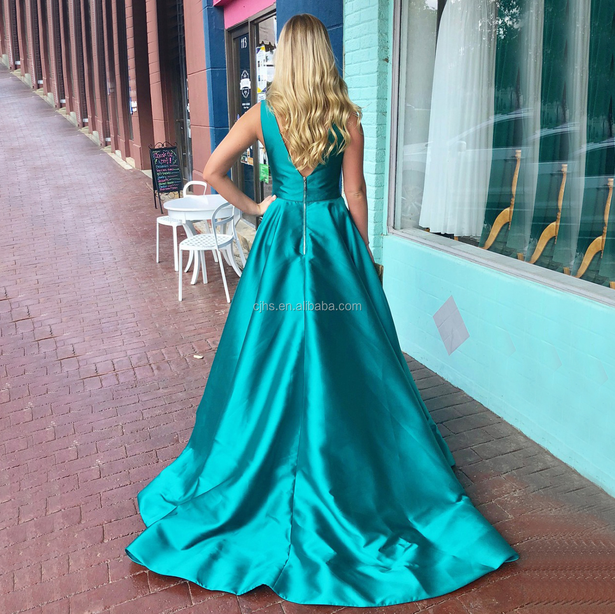 Robe Turquoise Satinée - Style Fourreau - Taille 46 - Longueur Midi - Neuf Sans étiquettes