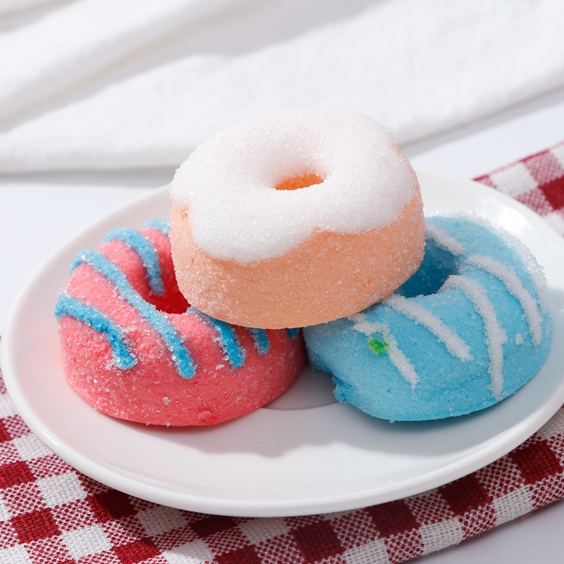 网络红色糖果儿童棉花糖糖果软糖新卡通风格家庭休闲小吃 - buy candy