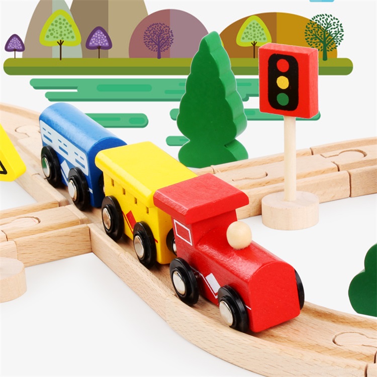 Hot Selling High Quality 32 Pieces Wooden Pull Train Round Track Set Toys New Released Kids Imagination Develop Educational Toys