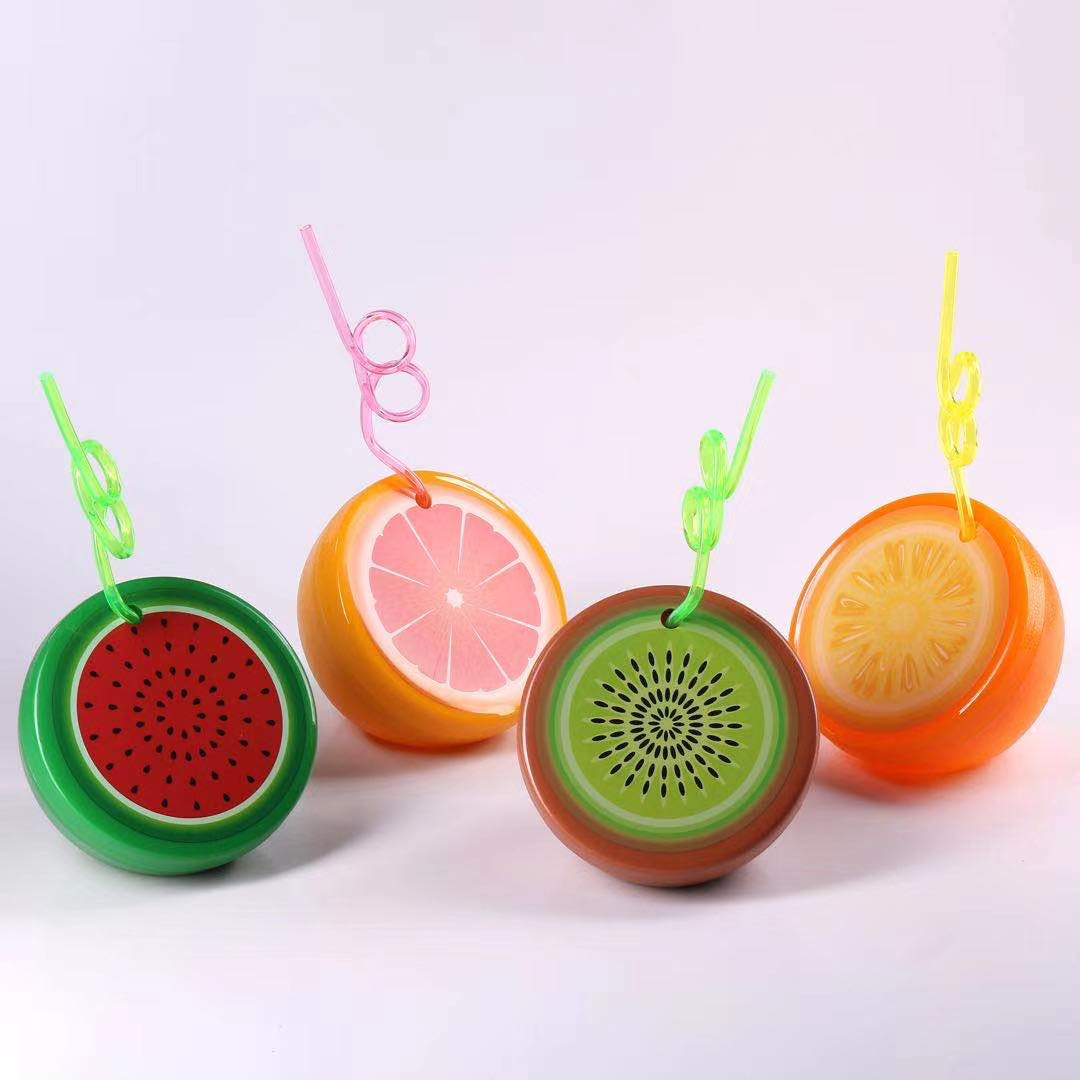 New Arrival Hot Selling Food Grade Pp Material Creative Fruits Different Shape Plastic Sipper Cup