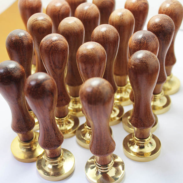 when to send out baby shower invites