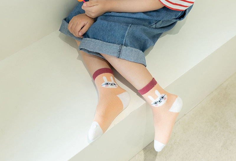 New Baby Kids Soft Cotton Socks Boys,Girls,Baby,Cute Cartoon animal Stripe Dots Fashion Sport Socks Autumn Winter Gift B1