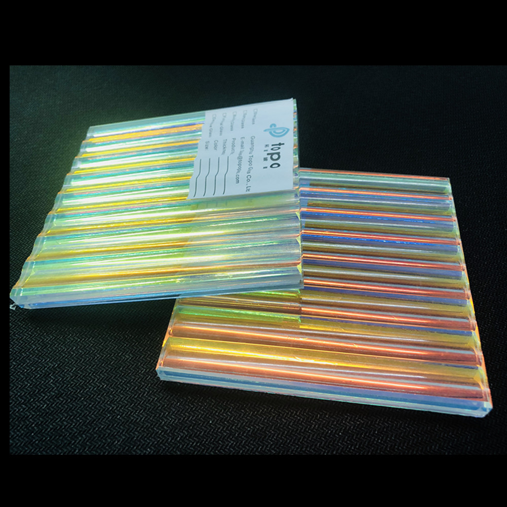 Different Angles Show Different Colors Gradient Pattern Art Laminated Glass (LG-TP)