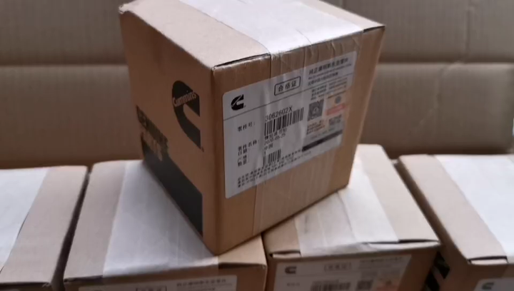 3060883 3892768 3062602 Cummins L10 engine Fan Drive Idler Pulley  