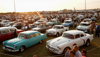 How to Get a Florida Auction License to Buy Cars Legally