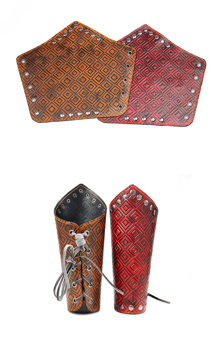 lika批发棕色宽金属铆钉压花格子皮腕带真皮护腕手镯 & 手镯