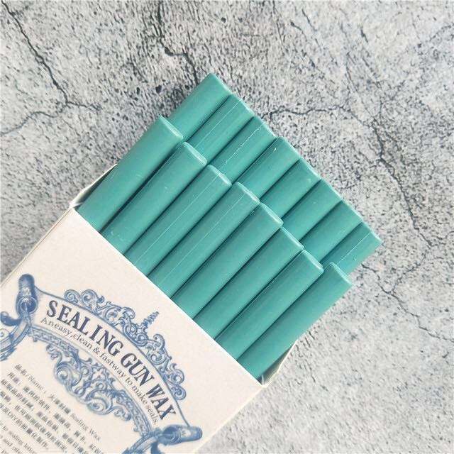 how to find shared album invitation