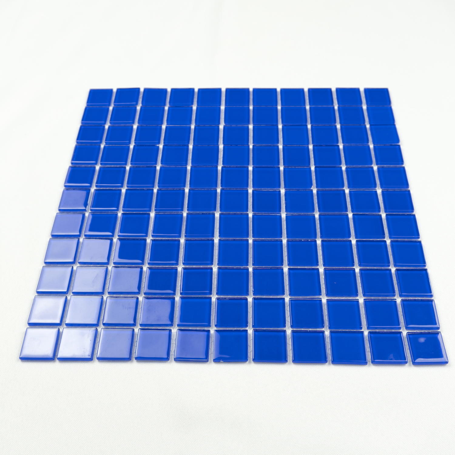 Wholesale Factory Price Blue Glossy Surface Pool Mosaic Foshan Glass Tile For Swimming Pool Projects