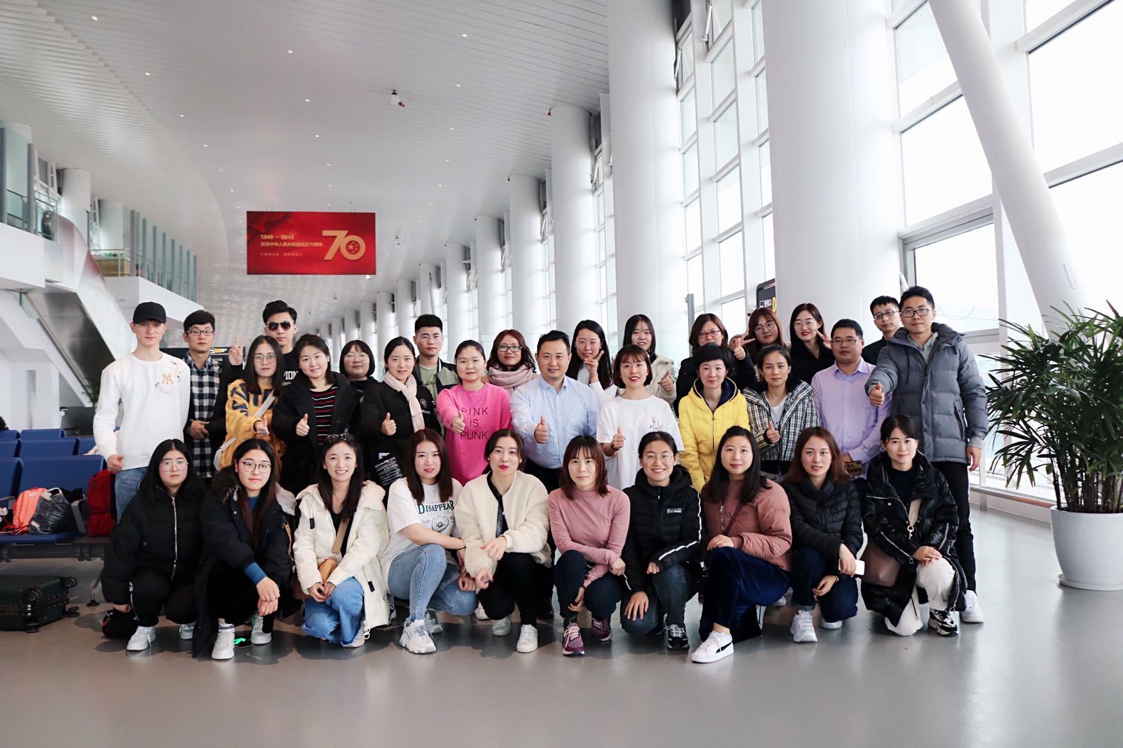 Aroma Home Red Candy Glass Candle سفارشی معطر با درب چوبی 8