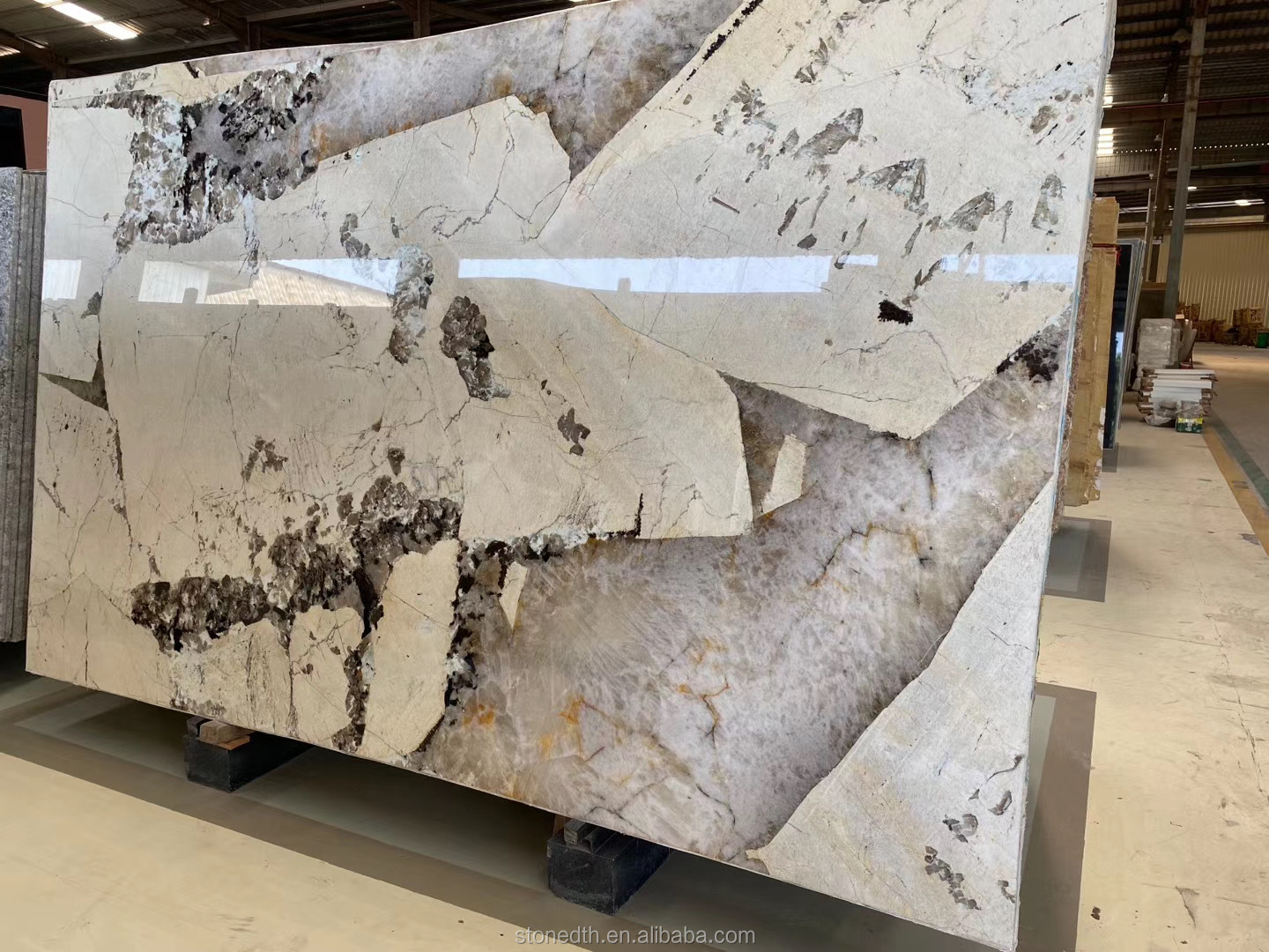 潘多拉石英石晶体黄色豪华石英板地板墙面瓷砖价格 - buy wall tiles