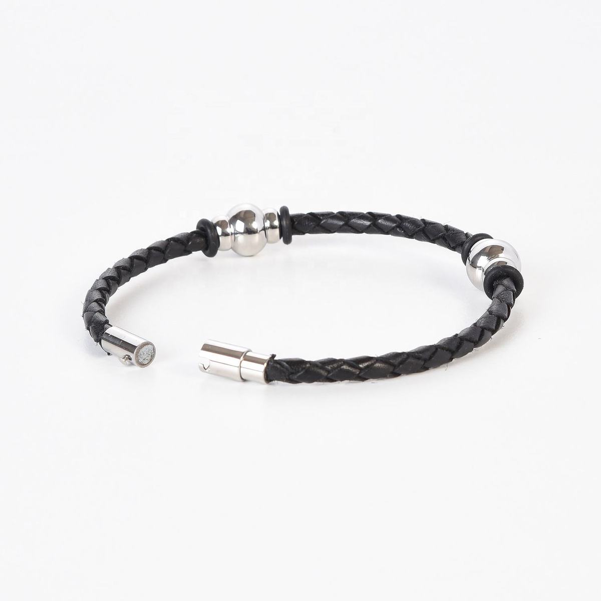 大人気 Manの THE BEST 未開封‼特典付き！バリ売り可能 Best Gifts for Adult Men in 2025: Top 10 Ideas by Budget & Interest