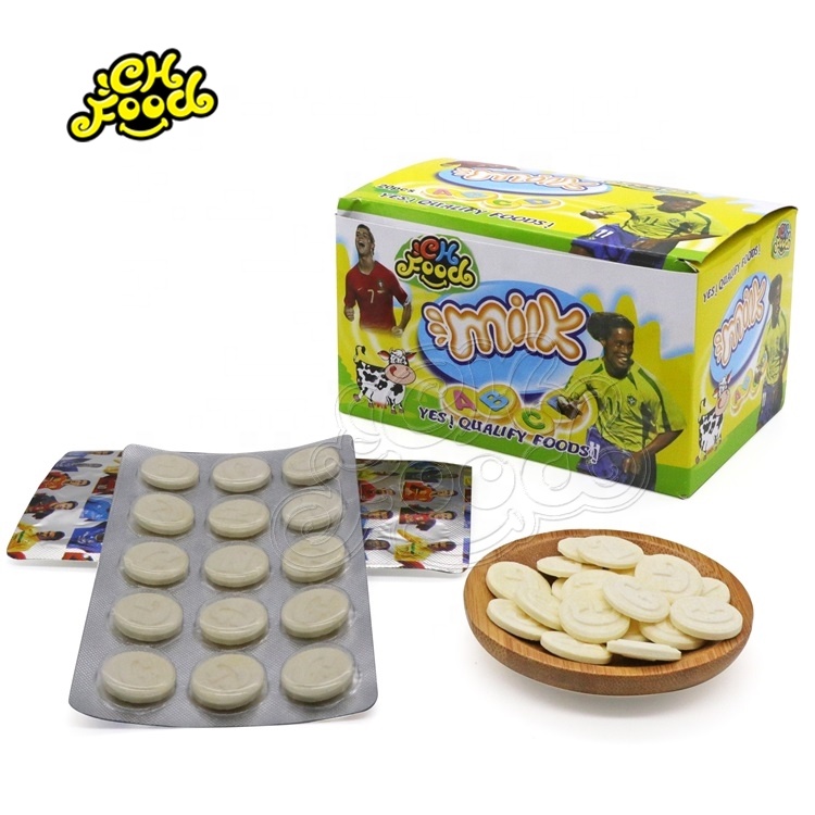 Classic Bag Packing Football Star Milk Chewy Candy