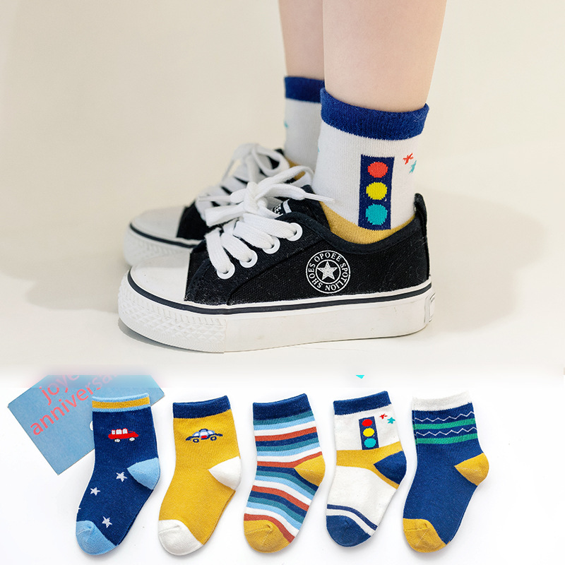 New Baby Kids Soft Cotton Socks Boys,Girls,Baby,Cute Cartoon animal Stripe Dots Fashion Sport Socks Autumn Winter Gift B1