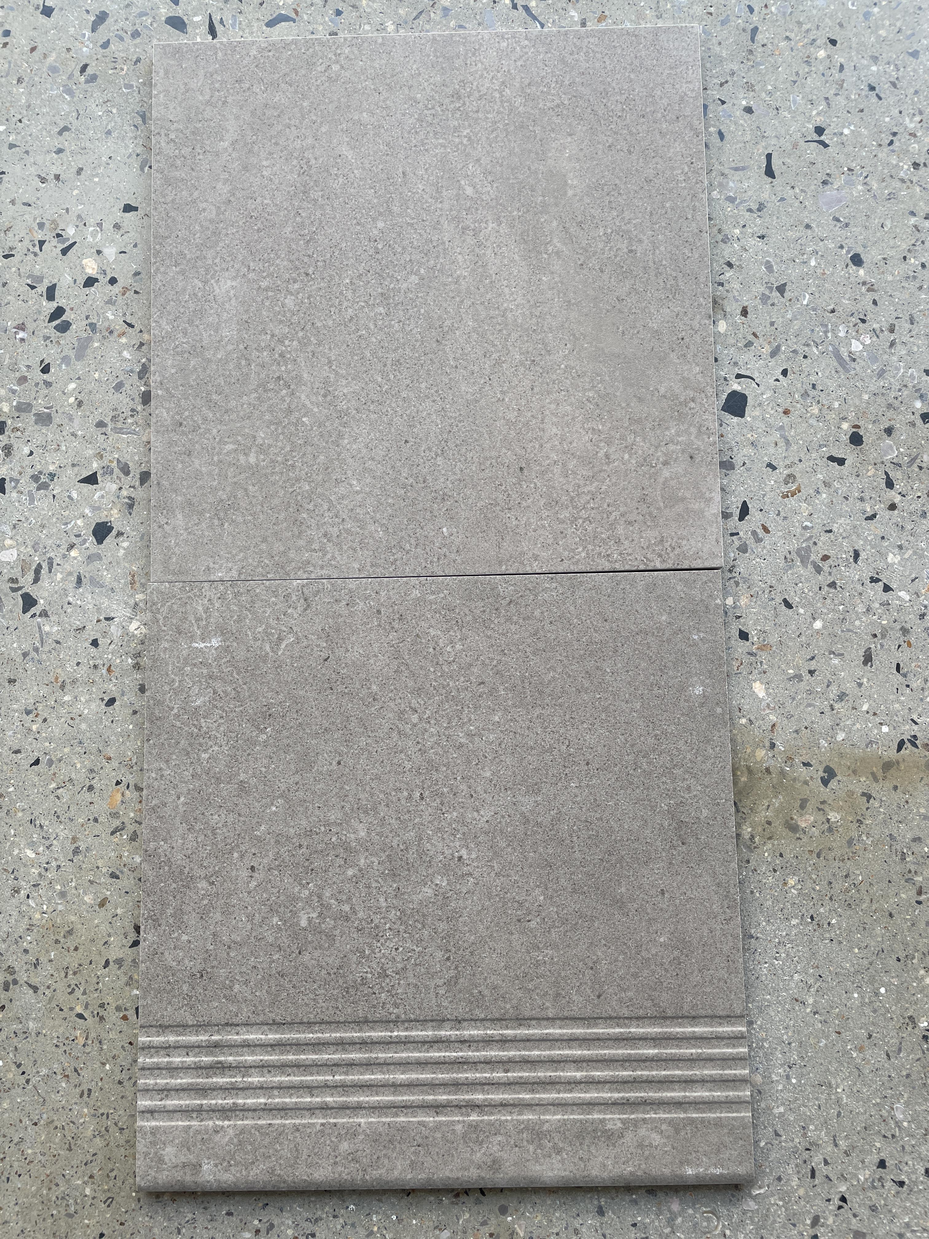 Hasin 300x300mm Small Size Dry Granular Rough Surface Skid Resistance For Ourdoor Stairs Porcelain Tile