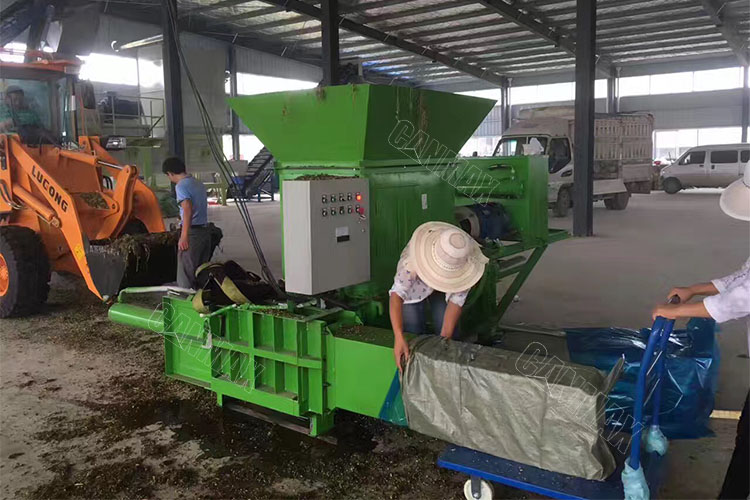 source 出售液压机青贮打包机苜蓿打包机 on m.alibaba.com