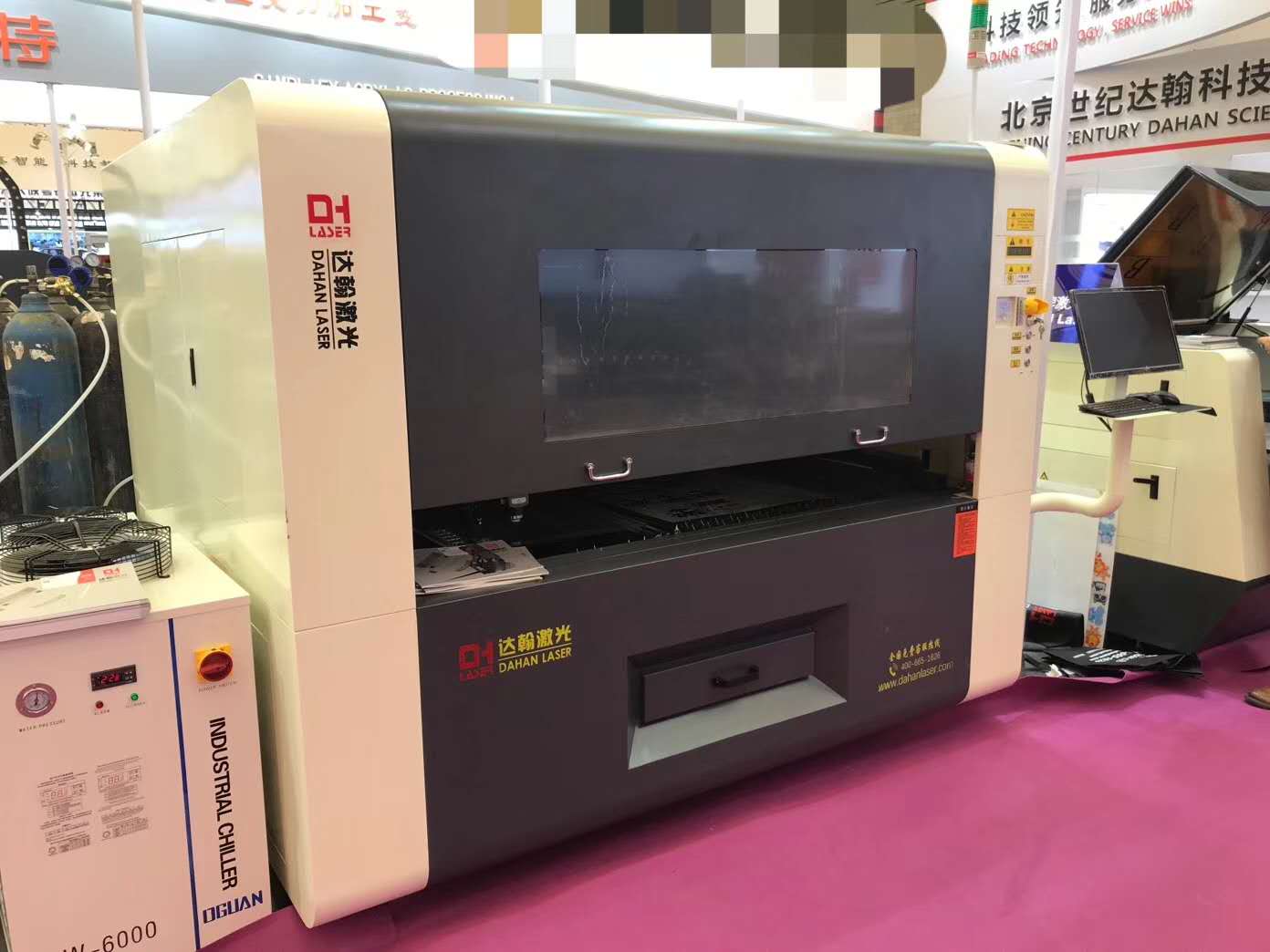 Co2 laser and fiber laser cutting machine of high precision