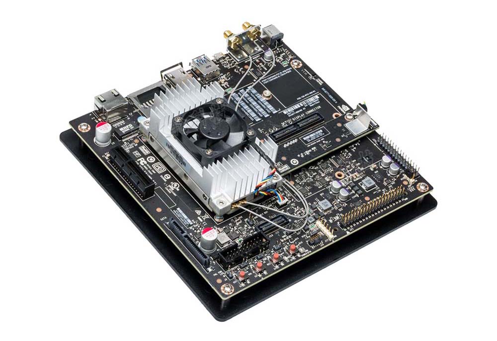 NVIDIA Jetson TX2 本体 + 付属品　新品未使用品 NVIDIA Jetson の組み込みシステム開発者キットとモジュール