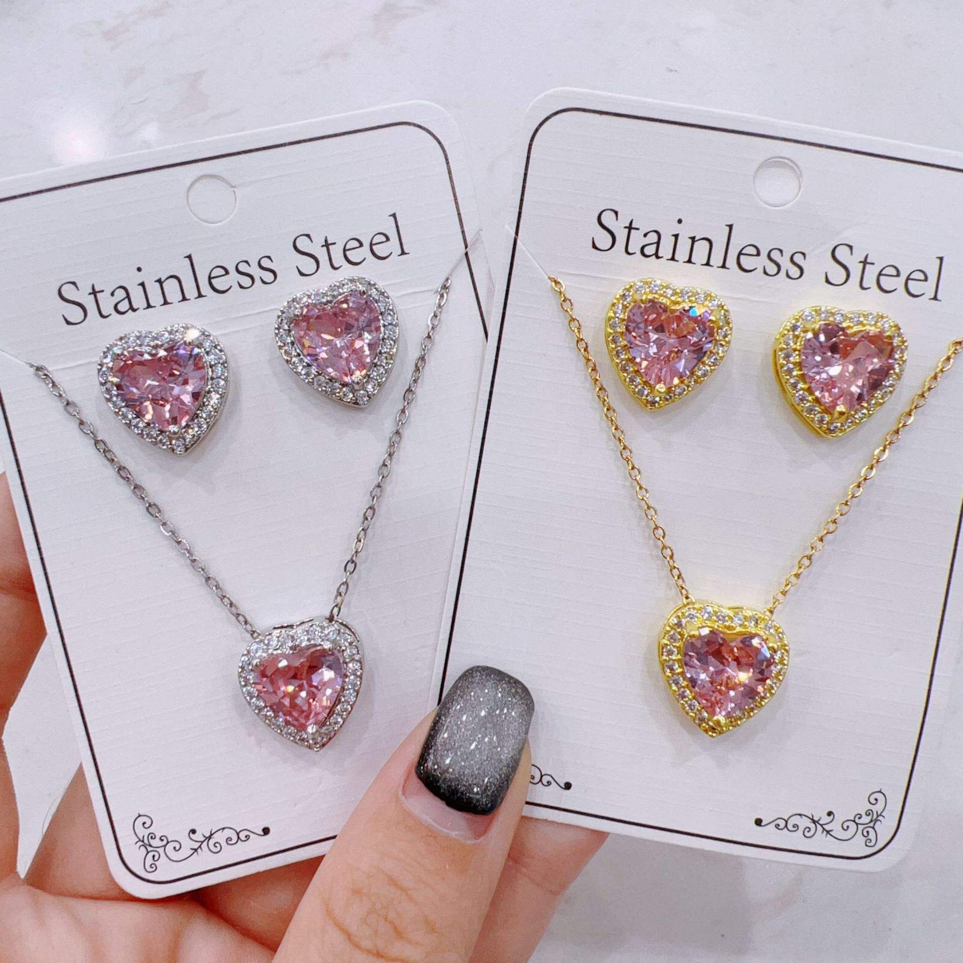 how to add gift cards to amazon