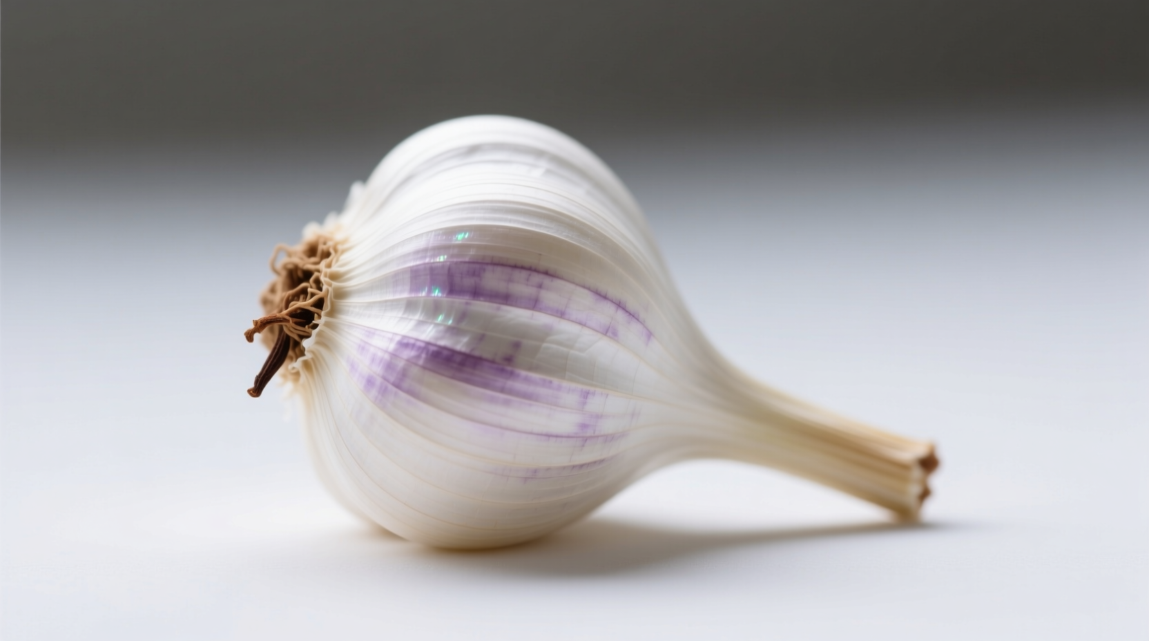 What Does One Garlic Clove Look Like: Visual Guide