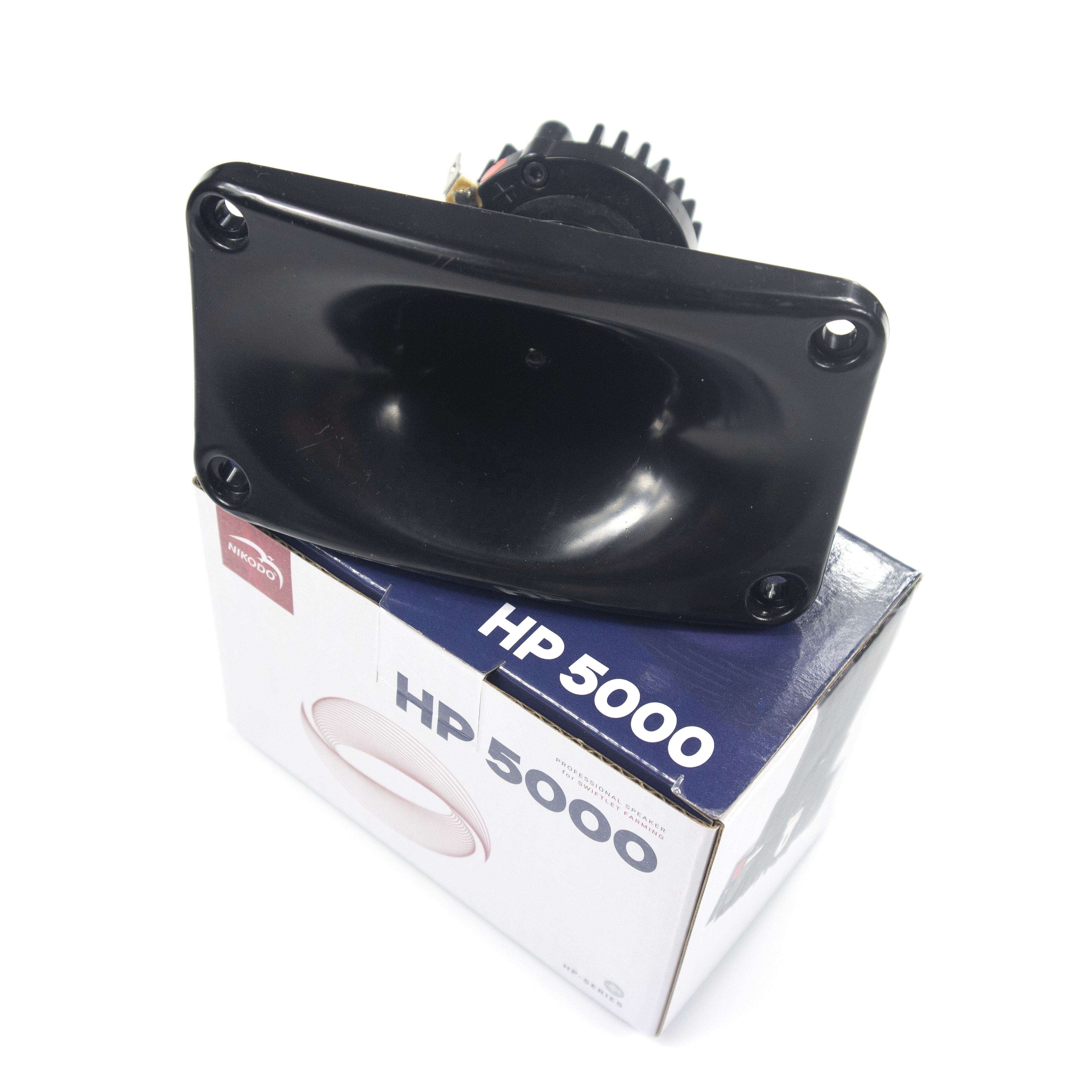 How to Get Birds to Use a Bird Feeder Successfully