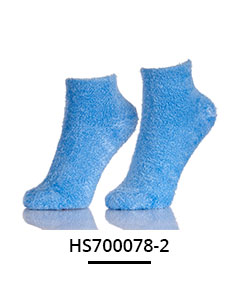 Sustainable Extra Padding Ankle Protection t Anti Slip Women Fuzzy Socks Custom Logo Casual Style Daily Wear Print Pattern