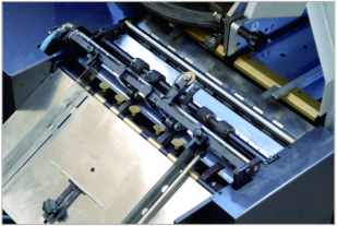 1700pcs/H Exercise Note Cover Book Making Machine Punching
