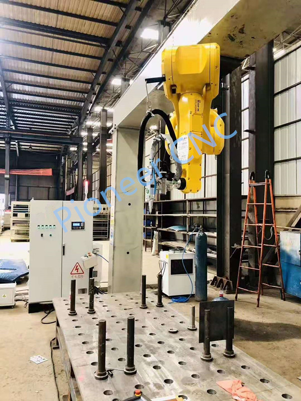 2022 New 2000w Laser Welding Robot Machine