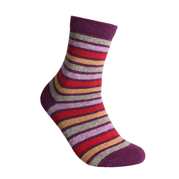 冬季复古特别民族风格热羊毛袜子加厚温暖柔软羊毛什锦颜色条纹女袜