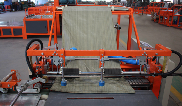 全自动 pp/hdpe 塑料纸袋大米编织袋袋制作裁剪缝纫/拼接印花压烫机