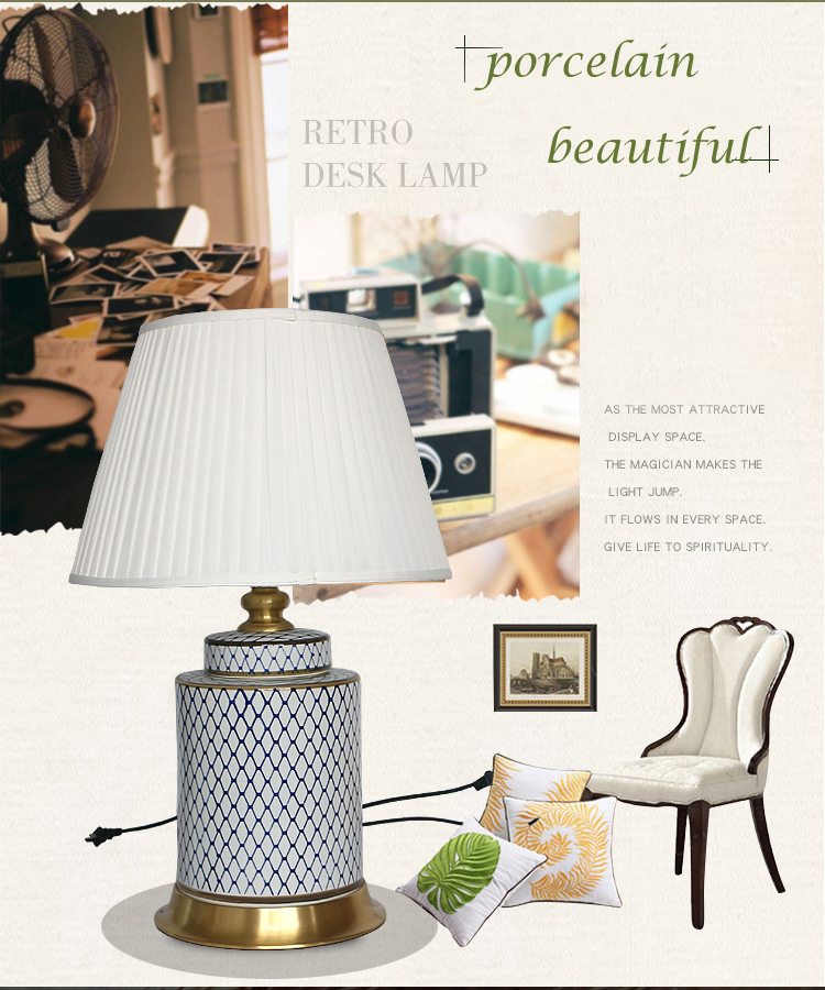 Blue and White ceramic table lamp for decor in living room  porcelain lighting for bedside hotel from Jingdezhen wholesale
