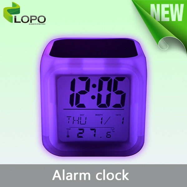CE承認の昇華ブランク環境にやさしい7つの異なる色が変わるLED目覚まし