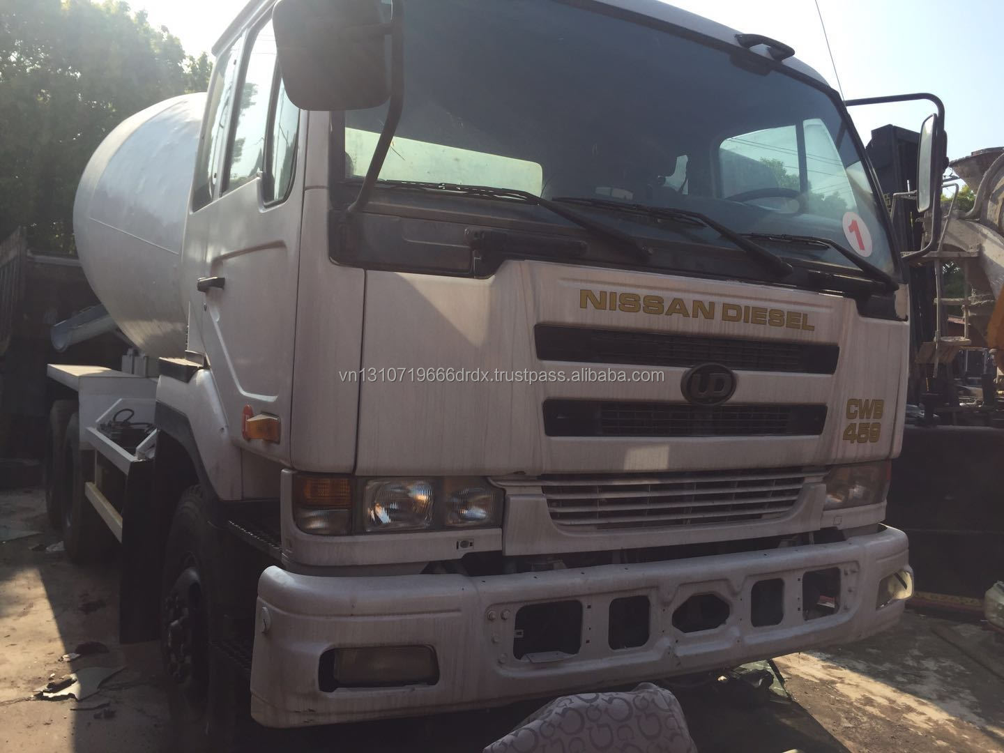 Used NISSAN Concrete Mixer Truck/Cement Machine price for sale