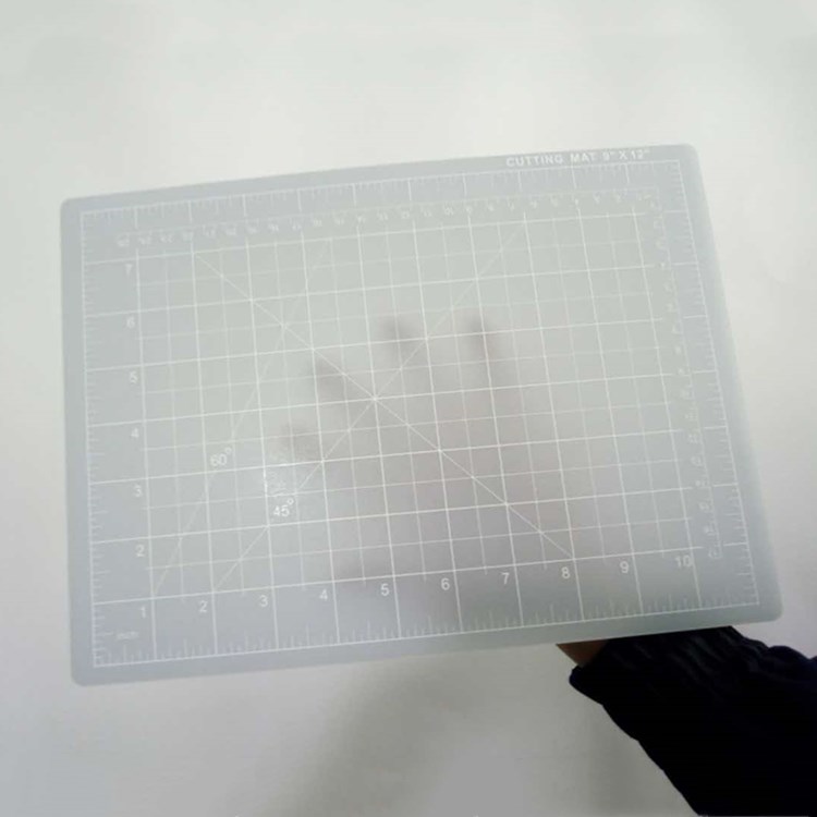 A4 OEM self-healing 5 layers semitransparent cutting mat