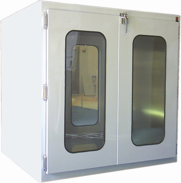 Laboratory dynamic pass box
