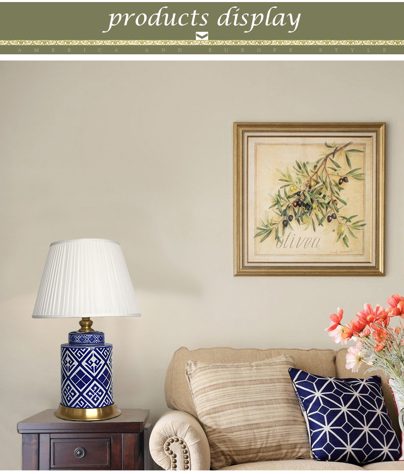 Blue and White ceramic table lamp for decor in living room  porcelain lighting for bedside hotel from Jingdezhen wholesale