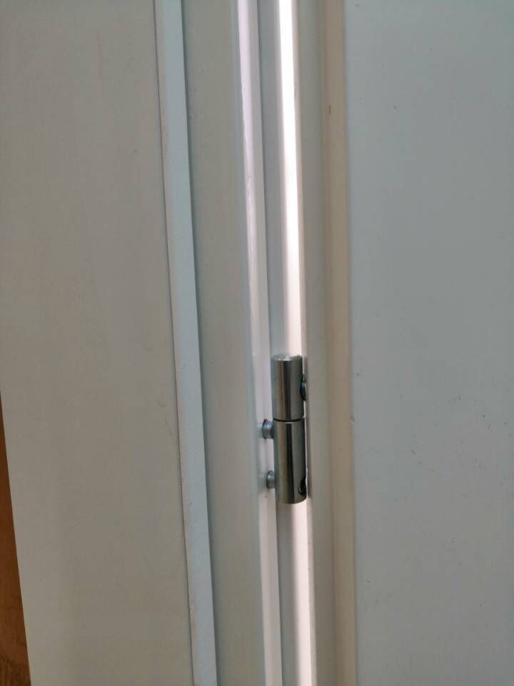 Israel market white painting painted T type door can turn left or right wpc  door