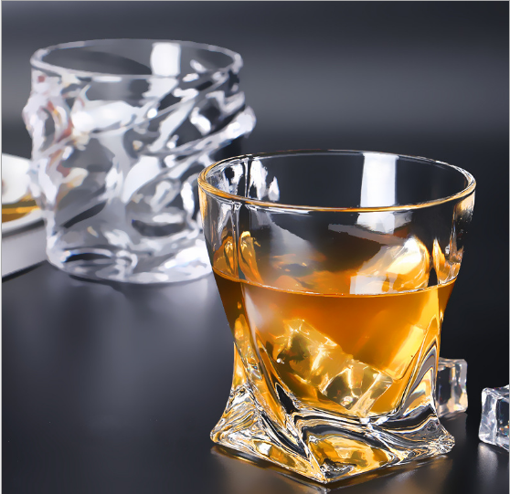 European Style Amazon Hot Selling High Quality Whisky Glass Glassware Lead-free Twist Whiskey Glass