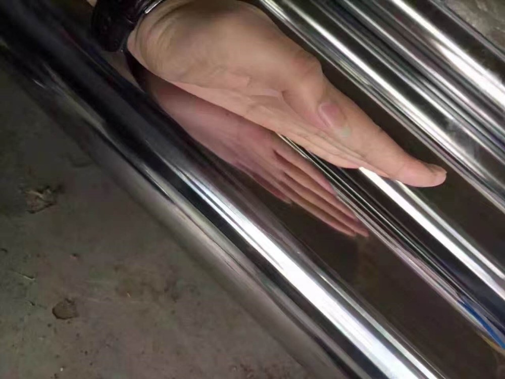 hollow chrome plated piston rod for hydraulic cylinders