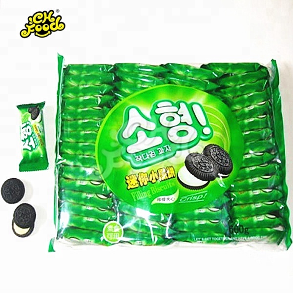 Fluorescent light stick sweet flavor sandwich cookie lollipop