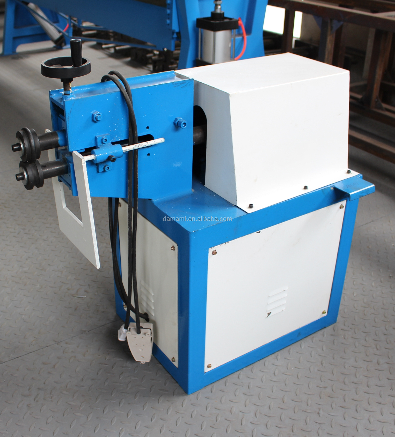 电动旋转串珠机,圆管矫直机,圆珠机可选0.75 kw cn;anh